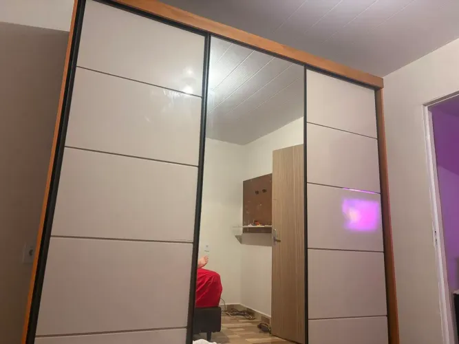Guarda-Roupa Blumenau com Espelho - 3 portas - 100% MDF - Nature com Offwhite