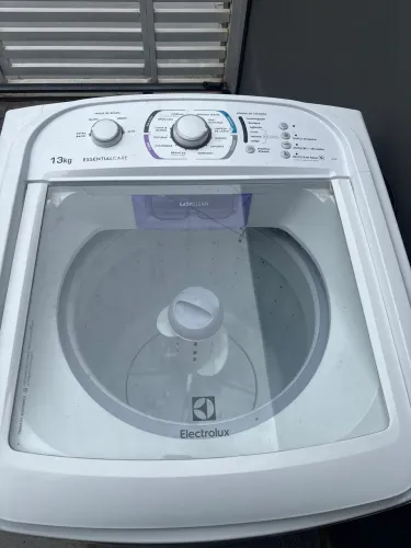 Máquina de lavar roupa Electrolux EssencialCare 13kg