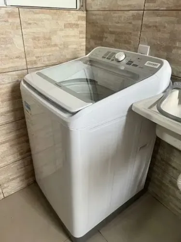 MÁQUINA DE LAVAR PANASONIC 15 KG BRANCA