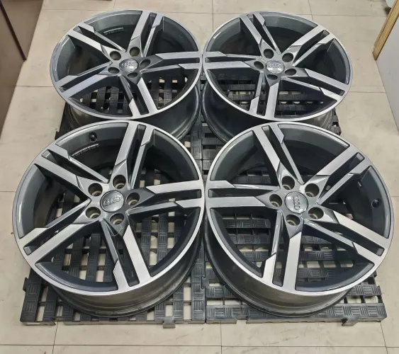 Rodas originais Audi A4 18x8
