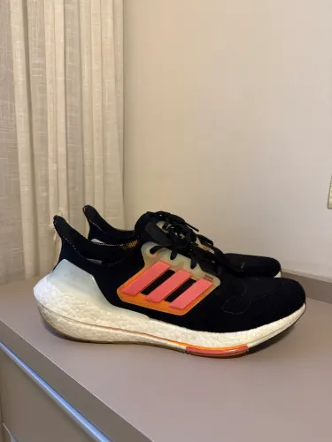 Adidas ultraboost 22