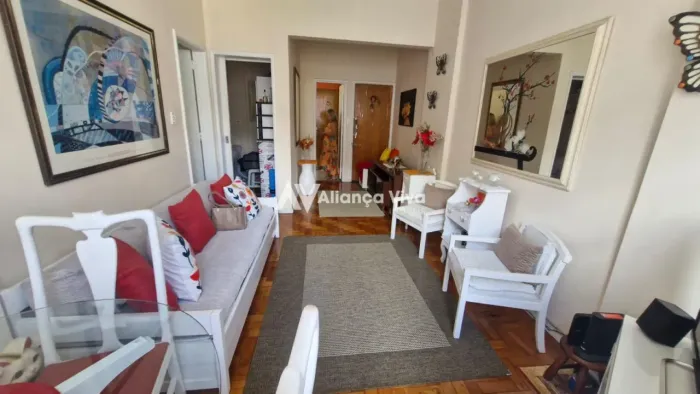 Copacabana | Apartamento 1 quarto, sendo 1 suite