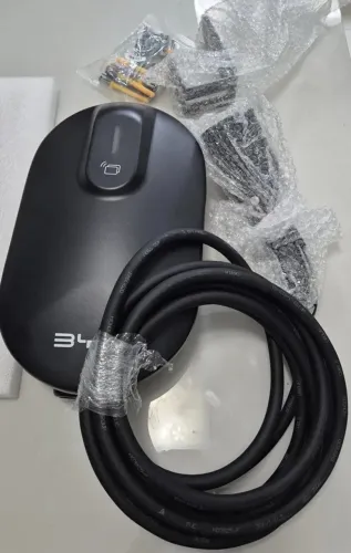 OPORTUNIDADE - Wallbox - Carregador de Veículos Elétricos e Híbridos - Novo e Original
