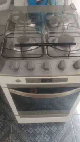 Vendo maqui e fogão
