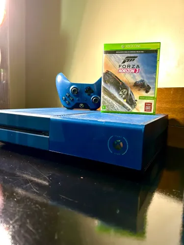 Xbox one edição especial forza 500GB - Controle edição especial