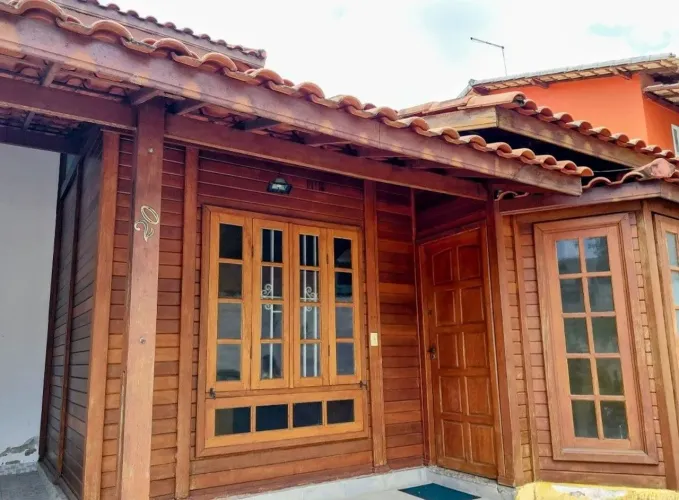 Júlia Deberg - Casa em condomínio com 3 Quartos (1 suíte)