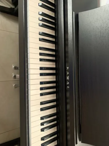 Piano digital Kawai