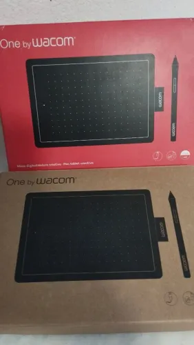 Mesa Digitalizadora Wacom By One CTL472