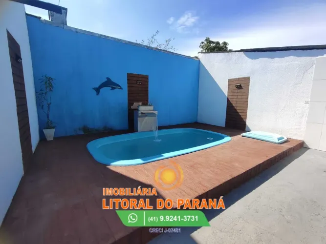 Casa 02 quartos - piscina (100 mil entrada e parcelas com Imobiliária)