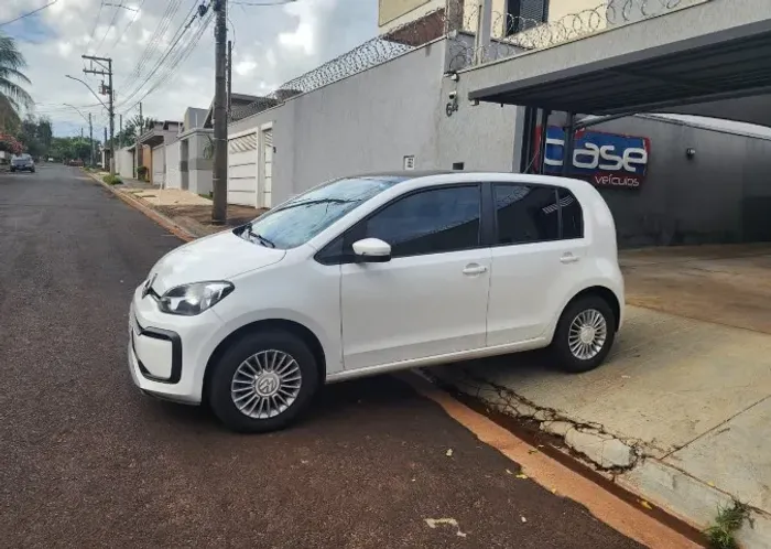Volkswagen Up! 1.0 Total Flex 12V 5P 2020