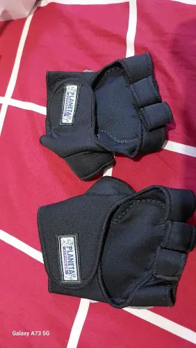 Luvas para academia sem dedos