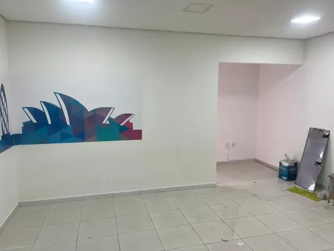 Escritório para aluguel possui 50 metros quadrados com 2 quartos