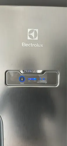 Geladeira Electrolux Inox 220v 