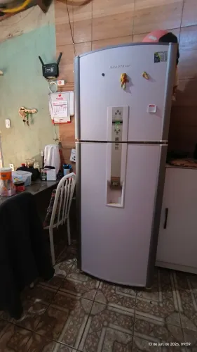 Vendo essa geladeira em bom estado68904-060