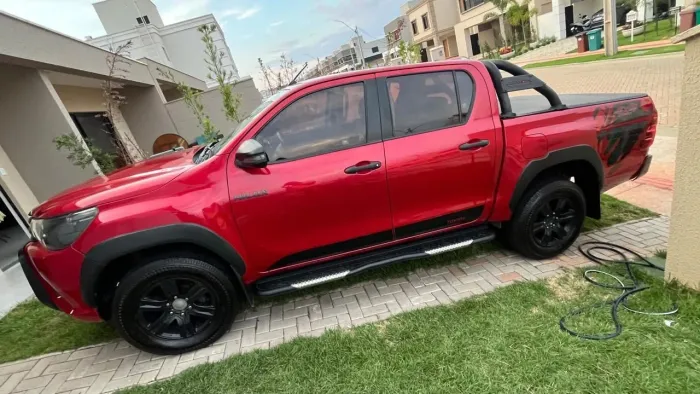 Toyota Hilux CD SR Chall. 4X4 2.8 TDI Dies Aut. 2018