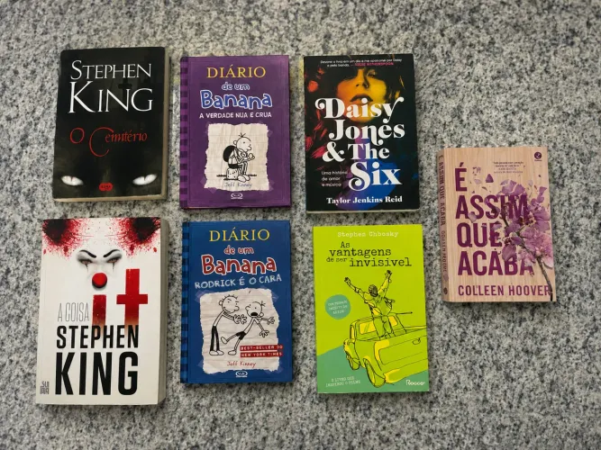 Livros: IT A coisa, É assim que acaba e outros a partir de 25,00