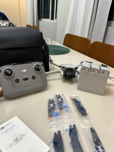 DJI MINI 3 FLY MORE COMBO