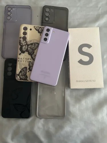 Celular S21FE + Capinhas