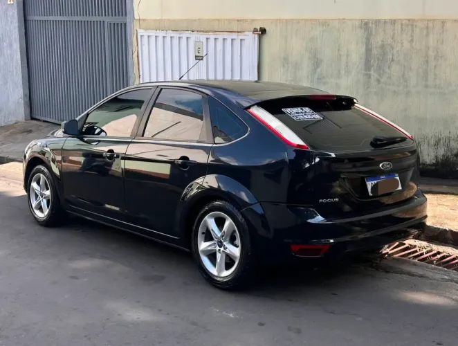Ford Focus 1.6 S/se/se Plus Flex 8v/16v 5P 2013