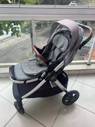 Carrinho de bebê 