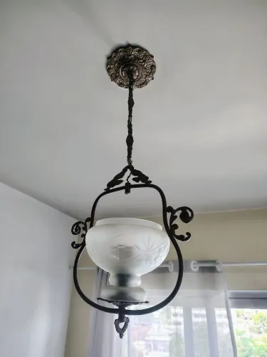 Lustre Elegante Antiguidade