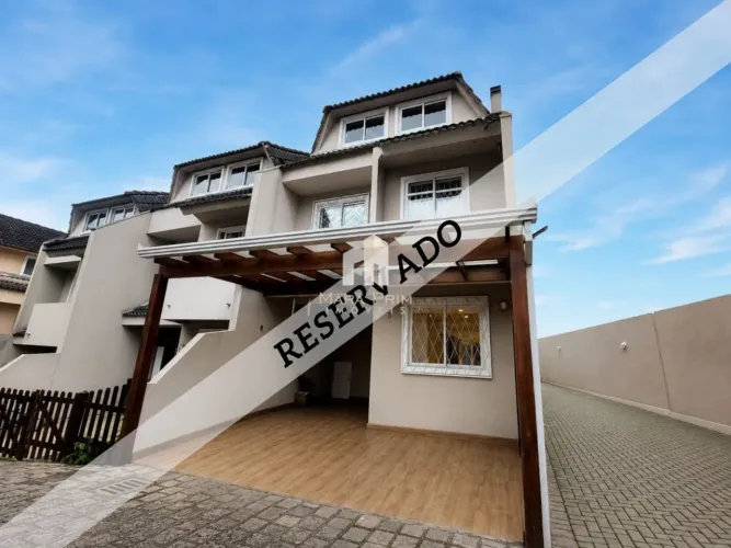 Casa com 4 dormitórios disponível para locação por R$5.500,00, 144m² - Tarumã - Curitiba/P