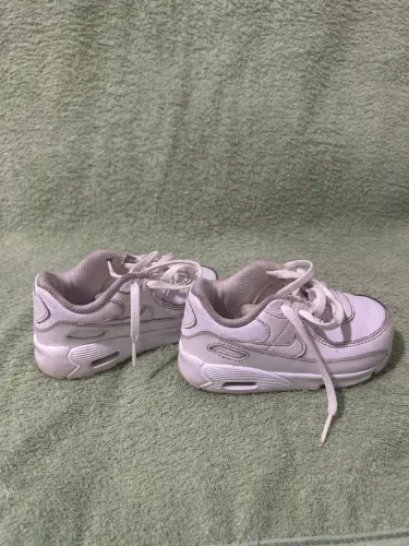 Tênis Nike infantil branco tamanho 24 original