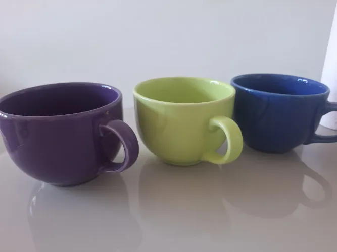 Kit três xícaras grande de 550 ml as medidas estão na foto