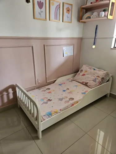 Cama infantil + colchão TokStok 