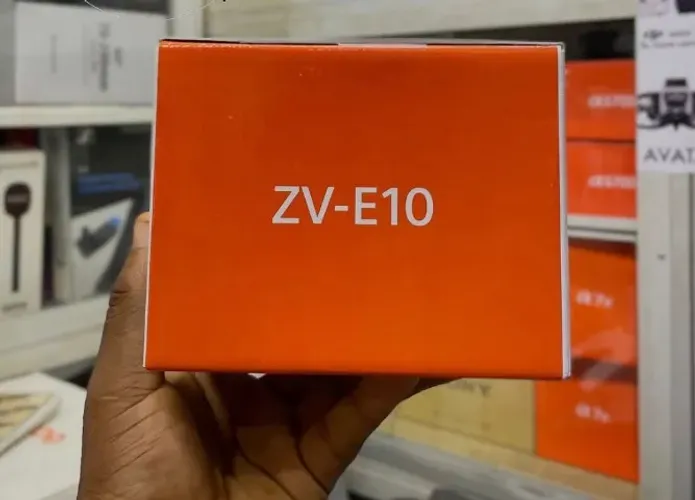Câmera Sony Zv e10 kit com lente 16 50 mm lacrada 