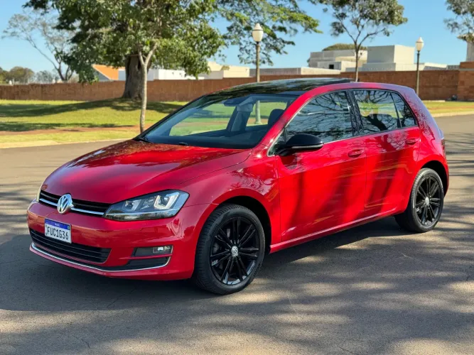 Volkswagen Golf Highline 1.4 TSI 140cv Aut. 2014