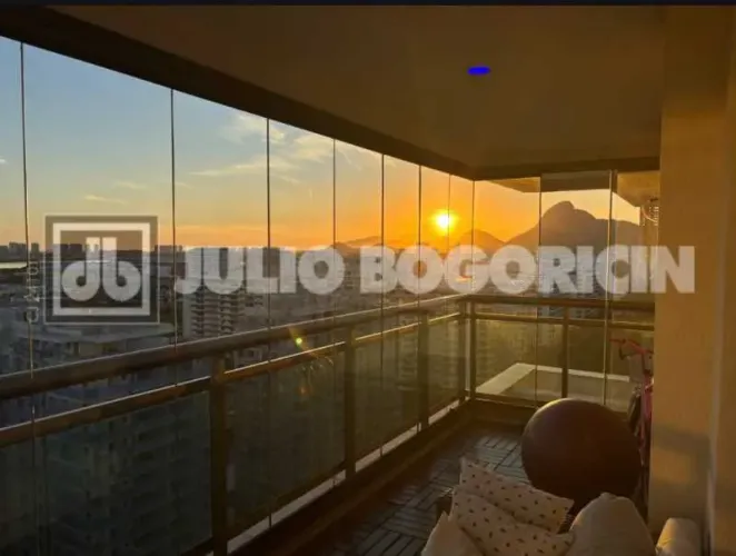 Julio Bogoricin Vende Apartamento 3 Quartos ( 1 Suíte ) Dependência Completa Reserva Jardi