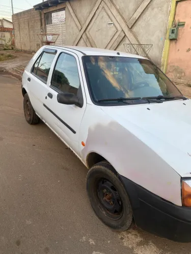 Ford Fiesta GL 1.0 5P 2000