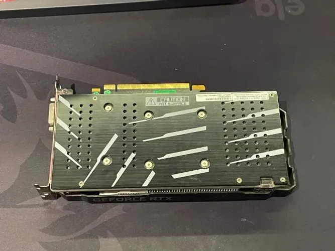 Placa de vídeo RTX 2060 6GB
