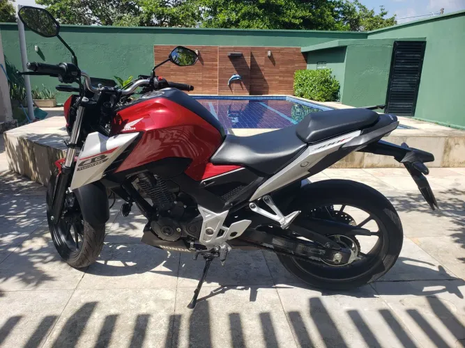 TWISTER 26 com 10 mil km