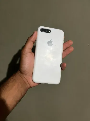 iPhone 8 Plus