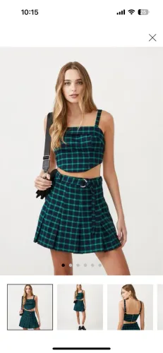 Conjunto novo, na etiqueta, veste PP/P - R$ 90,00