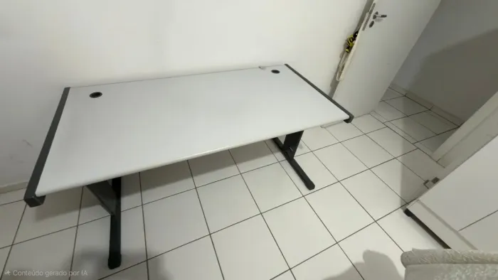Mesa de escritório 120 x 60 cm