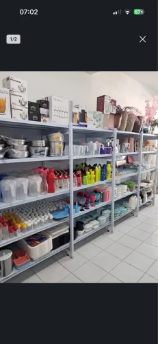 Prateleira para exposição - loja