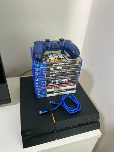 PlayStation 4 Fat 1T de armazenamento, com 12 jogos 
