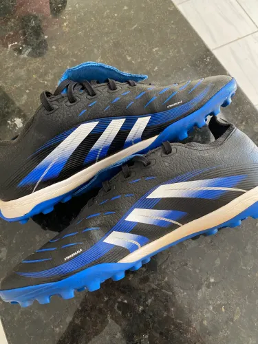 Chuteira Society Predator Adidas 