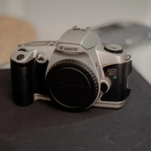 Canon EOS 500N