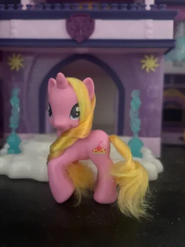 My little pony cherry pie em perfeito estado