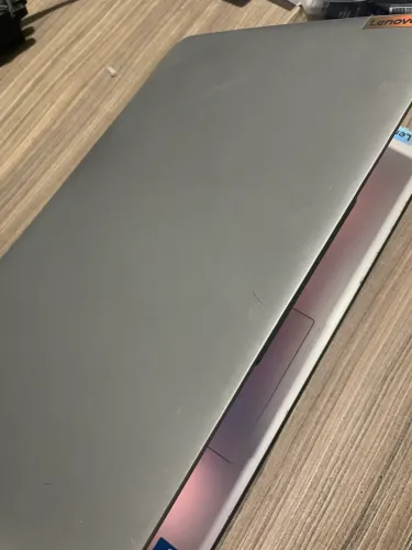 NOTEBOOK Lenovo (vender ligeiro)