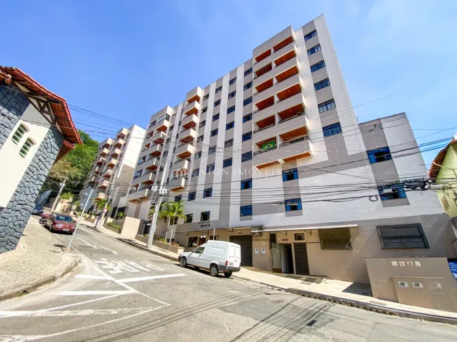Apartamento de 2 quartos à venda no bairro Granbery em Juiz de Fora/MG.