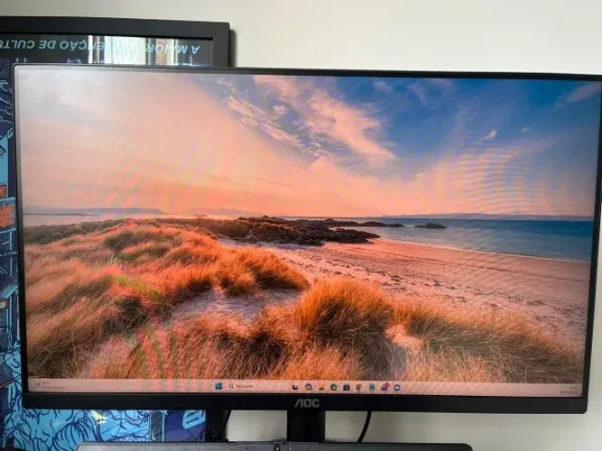 Monitor 24"
