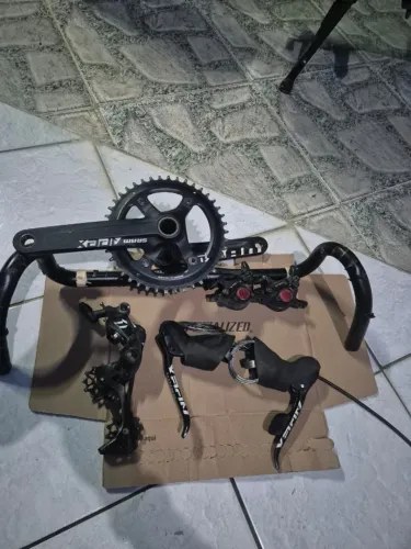 Grupo SRAM Apex 1x11 Mecânico Completo Guidão Brave + Freios Zoom