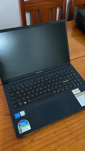 Notebook ASUS Vivobook 15 Intel Core i5 1334U 8GB RAM 512GB