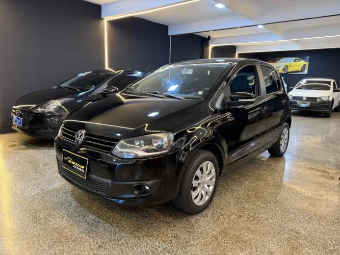 Volkswagen Fox 1.6 MI Total Flex 8V 5P 2013