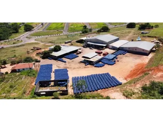 Instalações p/ fins industriais 2.946m² a.c., Anhumas/SP